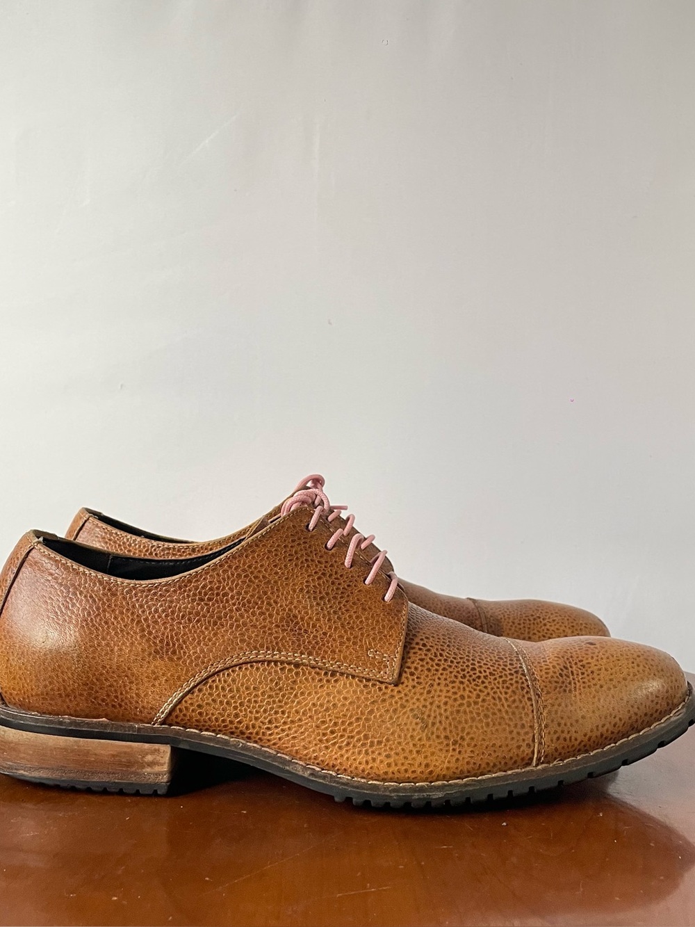 Cole Haan men's tan pebbled leather cap-toe shoes | US 10